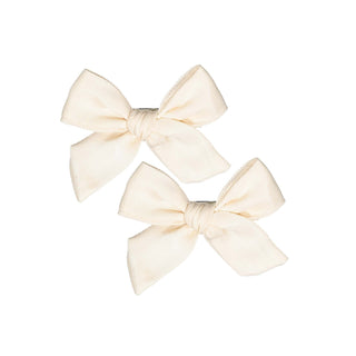 Knot Cream Satin Clip Set