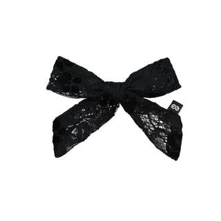 Knot Lace Petite Bow in Black